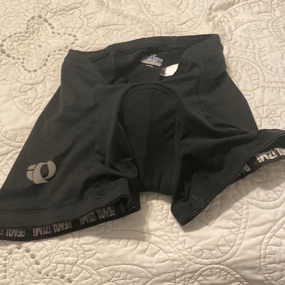 Pearl Izumi cycling shorts